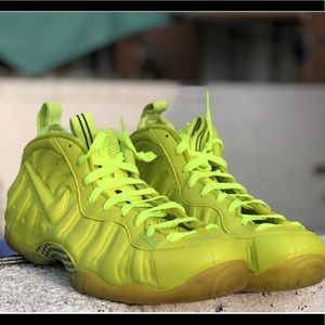 Nike Air Foamposite Volt Vapormax Jordan’s